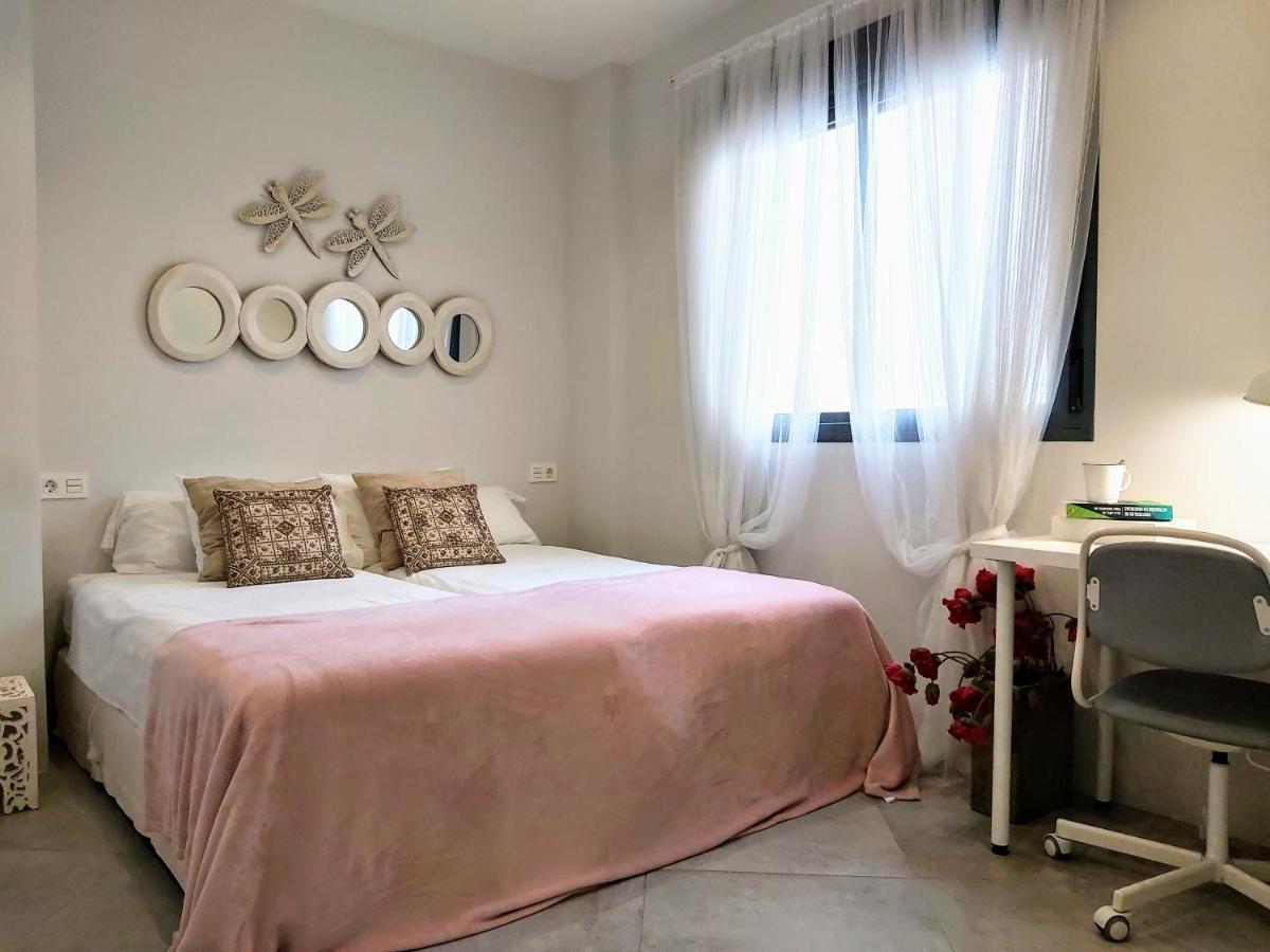 セビリアTriana Procurador Con Terraza Privadaアパートメント エクステリア 写真